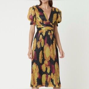 Rebecca Vallance Astoria short-sleeve midi dress in a metallic plissé knit